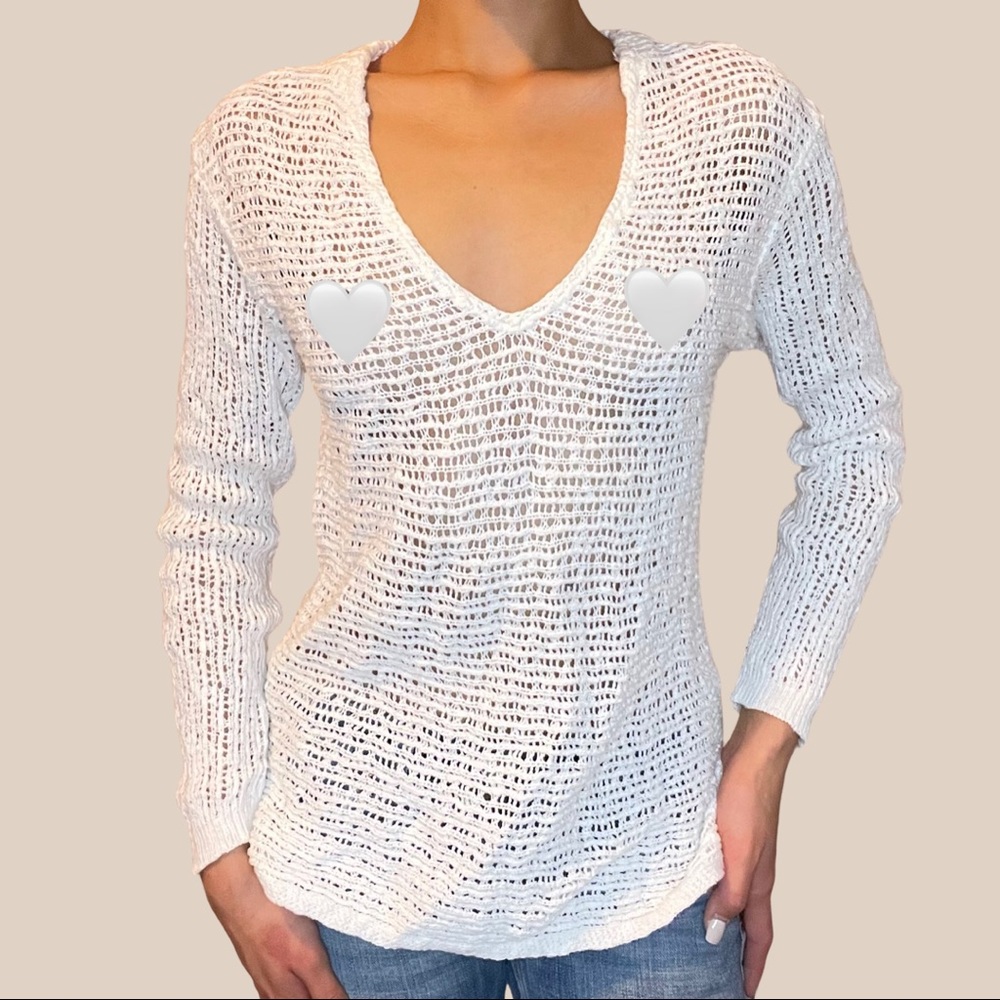 White Crochet Long Sleeve 🤍